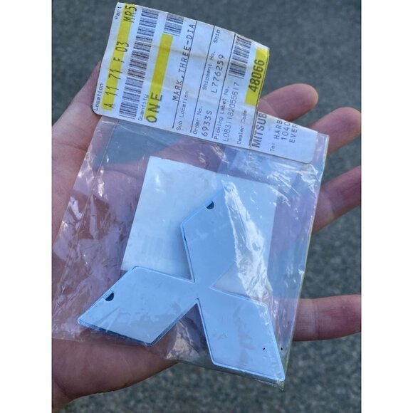 𝅺MITSUBISHI Genuine MR598151 Lancer Evolution 7 Rear Emblem Evo Badge Japan NEW - Picture 4 of 4